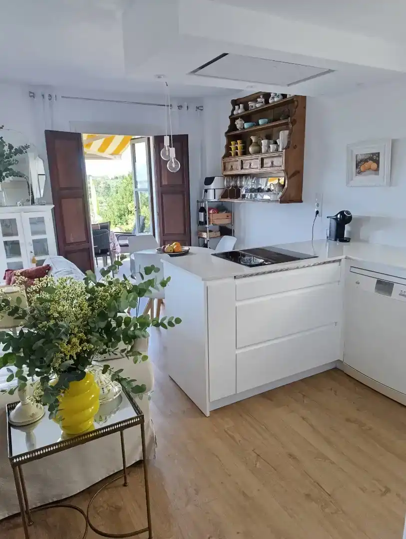 Cuina de Casa o xalet en venda en Ribamontán al Mar amb Jardí privat, Parquet i Moblat