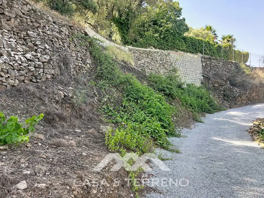 Houses for sale in Diseminados Benamayor, Cómpeta