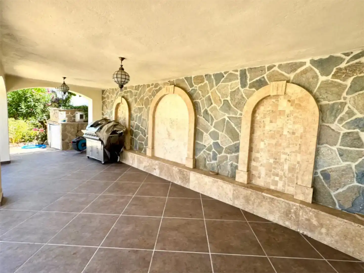 Terraza de Piso en venta en Estepona con Aire acondicionado, Jardín privado y Parquet