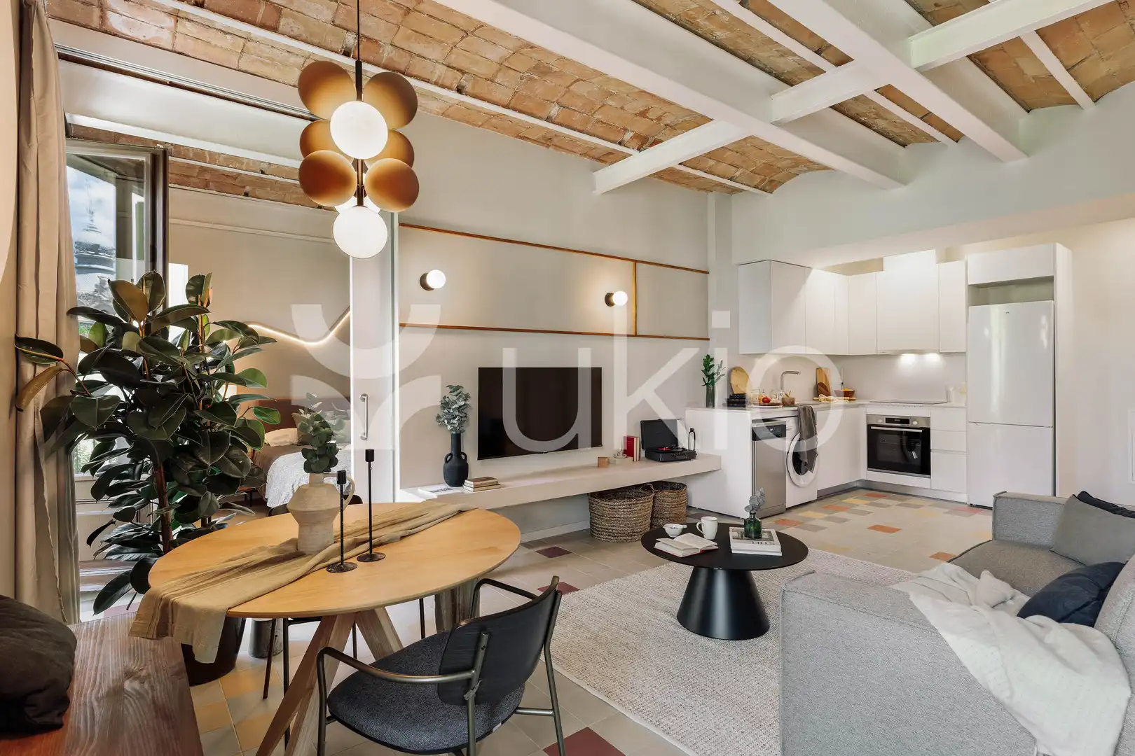 Apartamento con terraza en alquiler en Ronda de Sant Pere