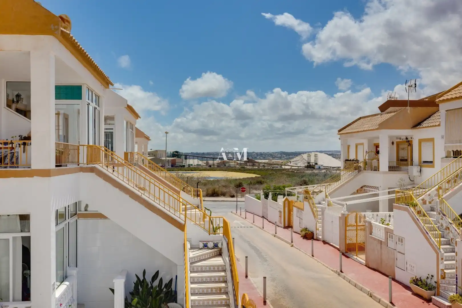 Exterior view of Apartments for rent in Torrevieja  with Heating, Furnished and Oven
