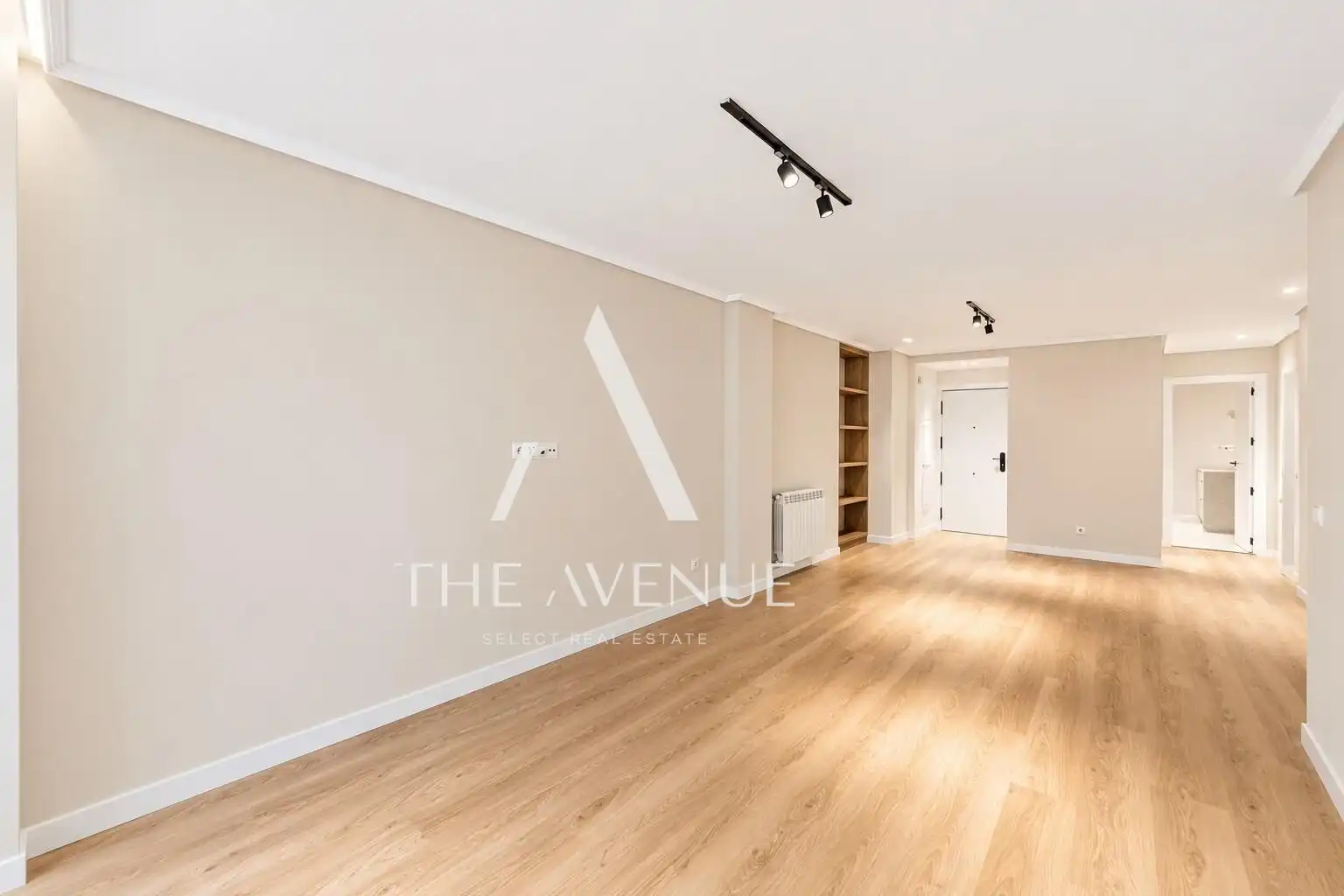 Flat with terrace for sale in Calle León Gil de Palacio, imagen 4