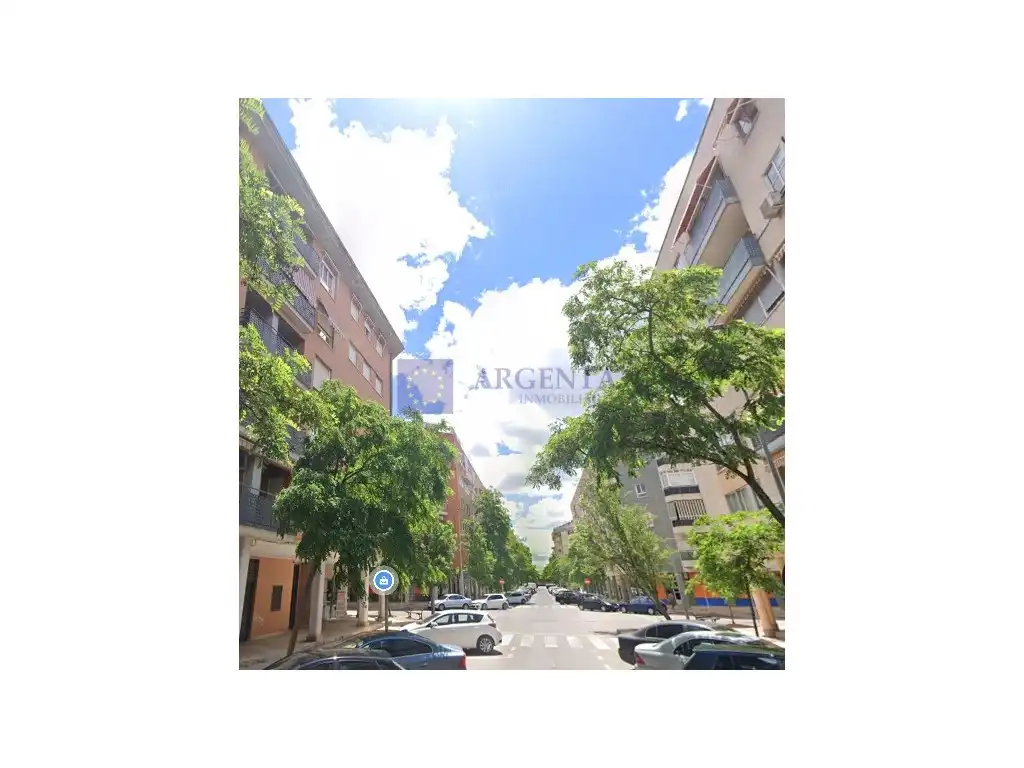 Local comercial en venda a Calle Marrakech