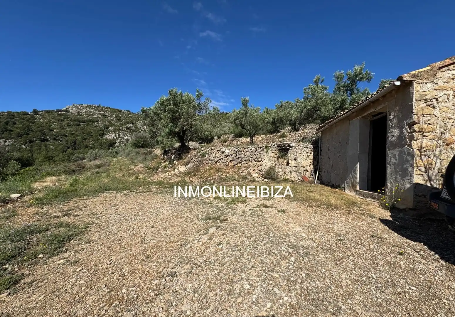 Land for sale in Tàrbena