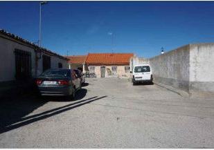House or chalet for sale in Larrodrigo