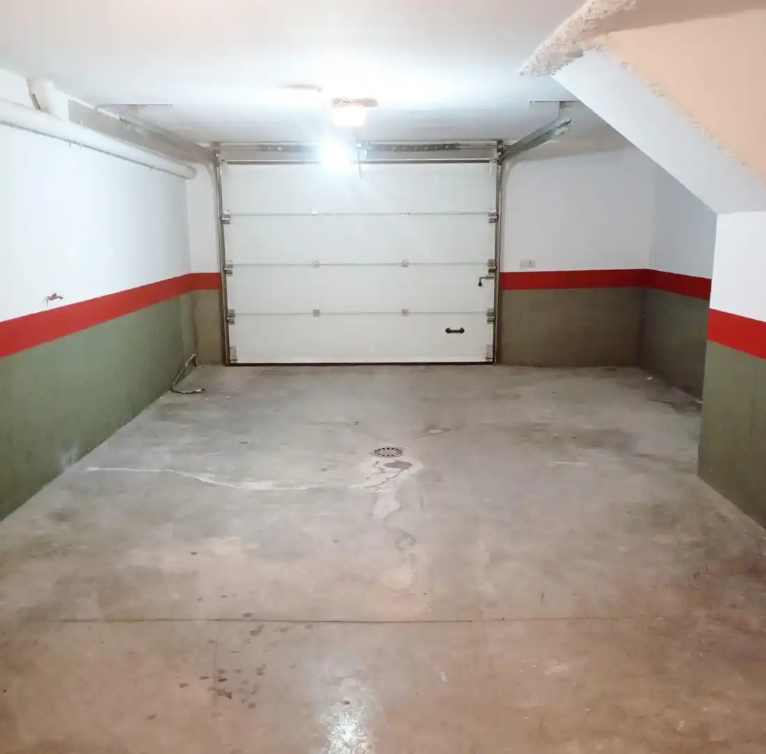Parking of Detached homes for sale in Ciempozuelos  with Air Conditioner, Heating and Terrace