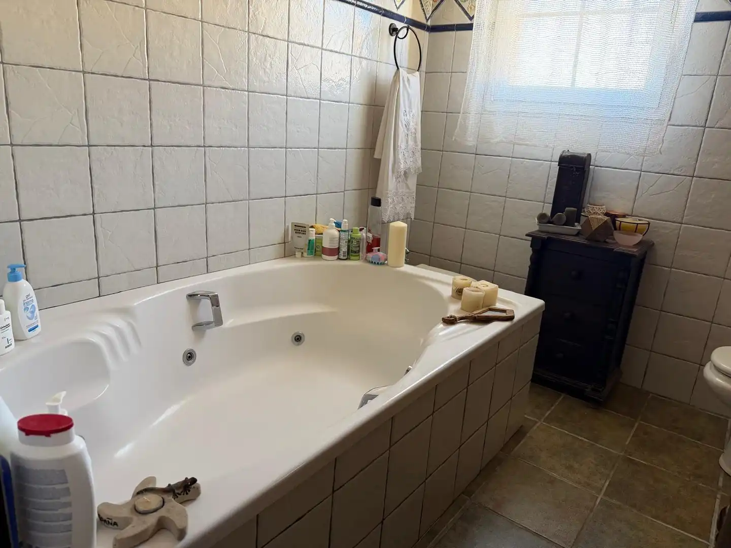 Bathroom of Houses for sale in Chiclana de la Frontera  with Air Conditioner, Private garden and Swimming Pool