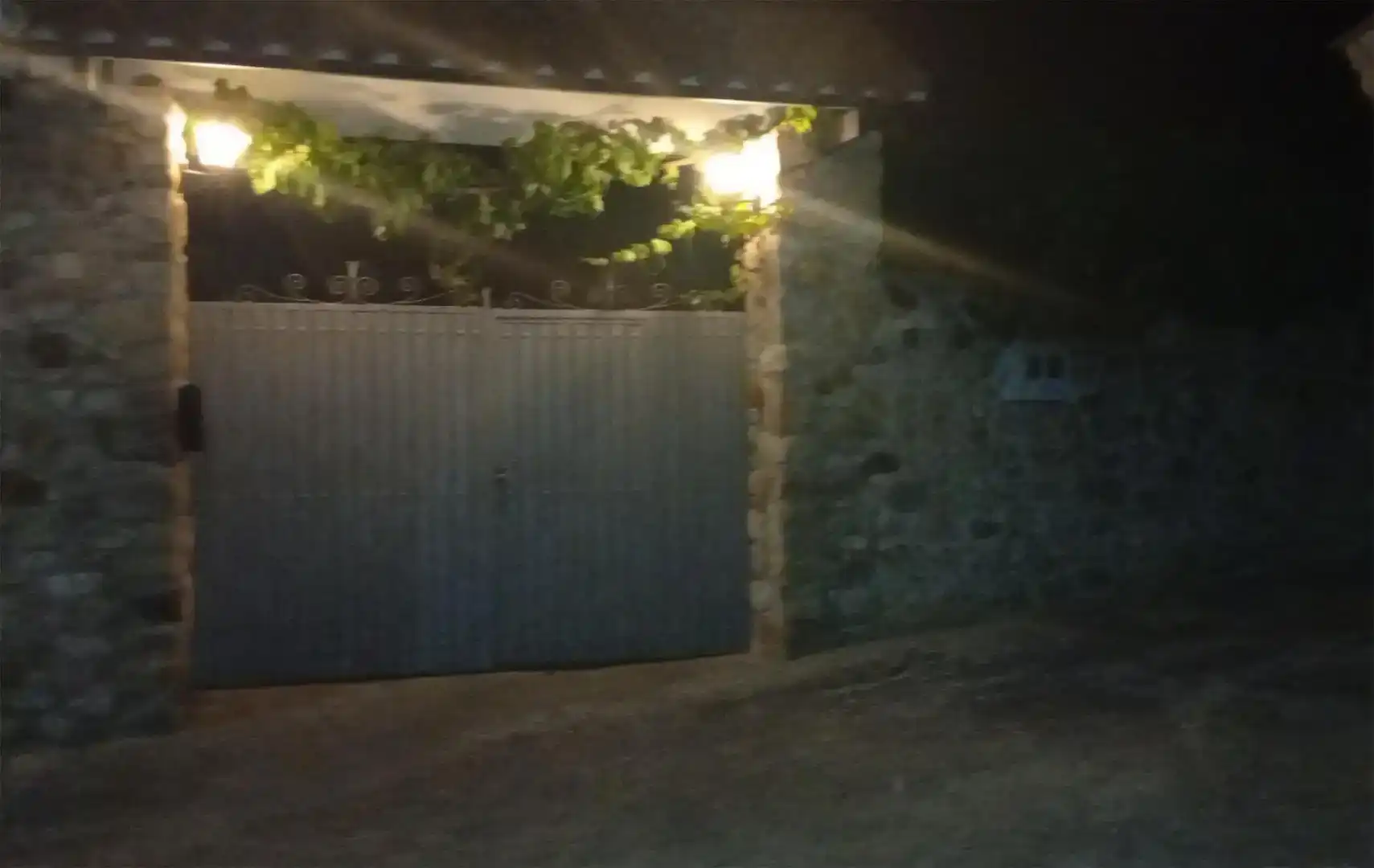 Parking de Casa o chalet en venta en Morille con Jardín privado, Trastero y Amueblado