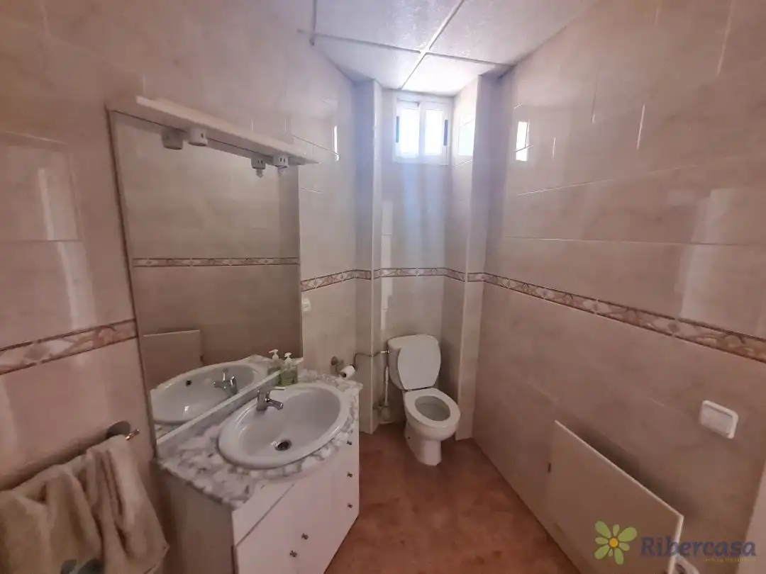 Bany de Casa adosada en venda en Ribaforada amb Aire condicionat, Calefacció i Terrassa