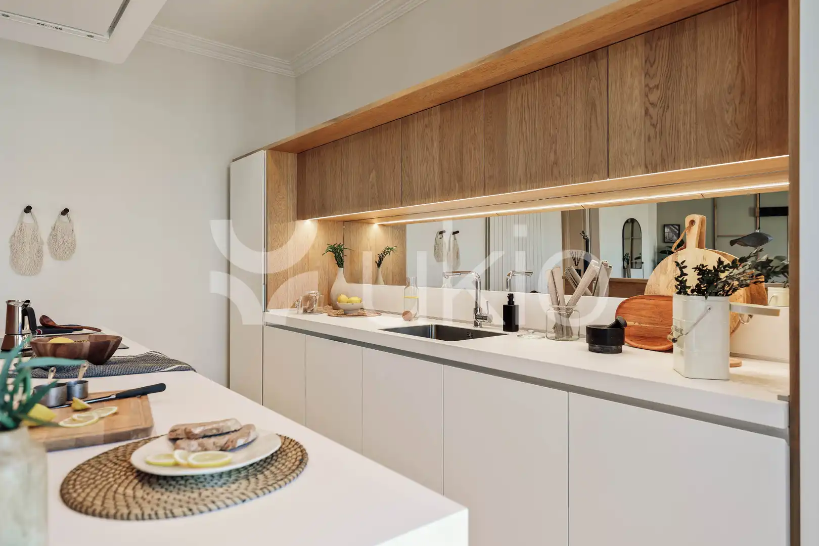 Cocina de Apartamento de alquiler en Barcelona con Aire acondicionado, Calefacción y Amueblado
