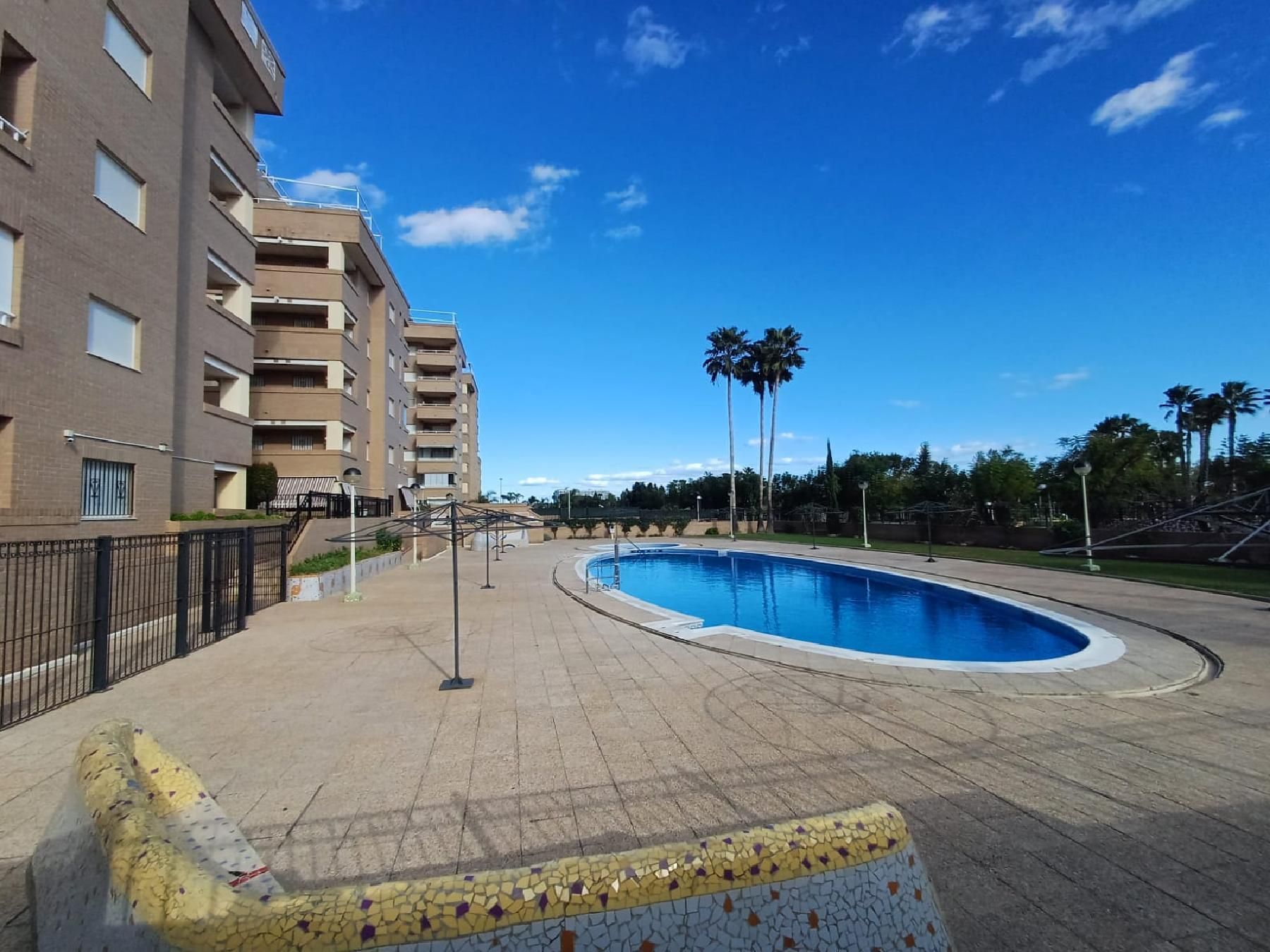 Piscina de Piso en venta en Oropesa del Mar / Orpesa con Terraza, Trastero y Piscina comunitaria