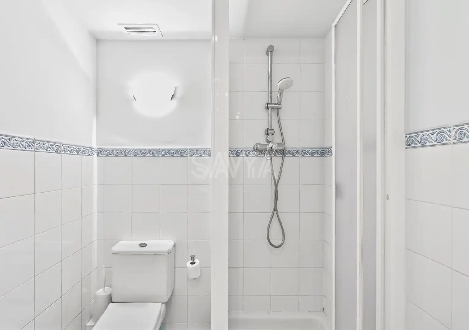 Bathroom of Attic for sale in Barcelona  with Terrace, Storage room and Swimming Pool
