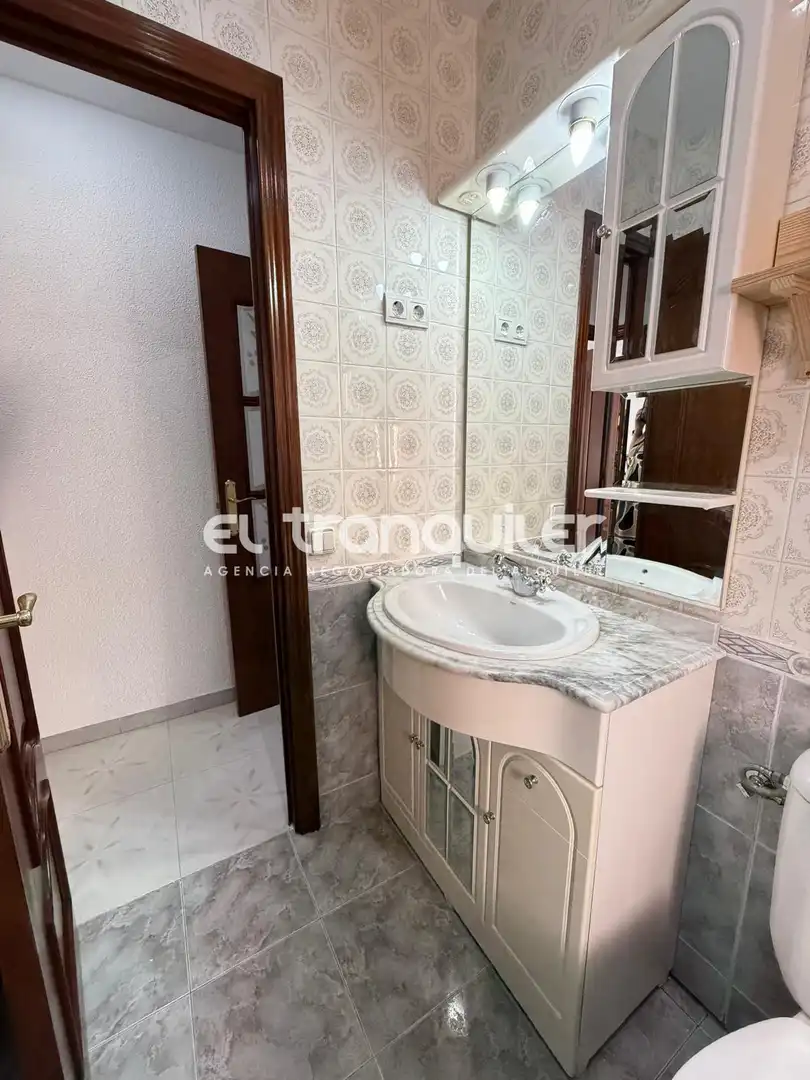 Flat for rent in Calle Ampurdan, Zarzaquemada