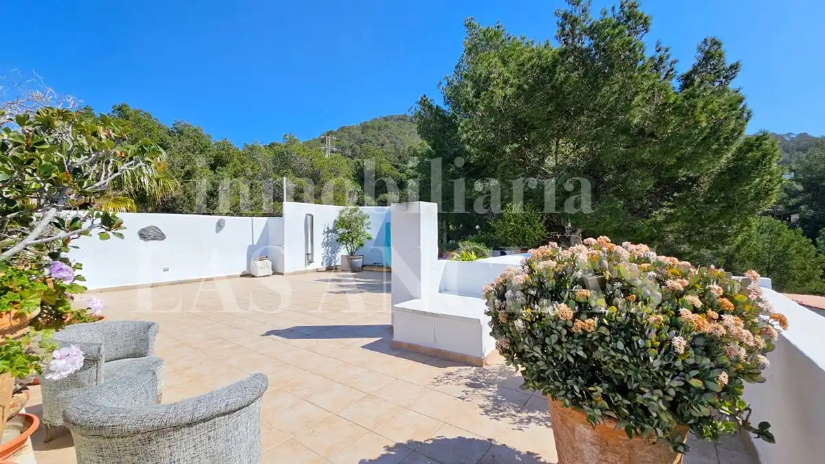 Jardín de Ático en venta en Santa Eulària des Riu con Aire acondicionado y Piscina comunitaria