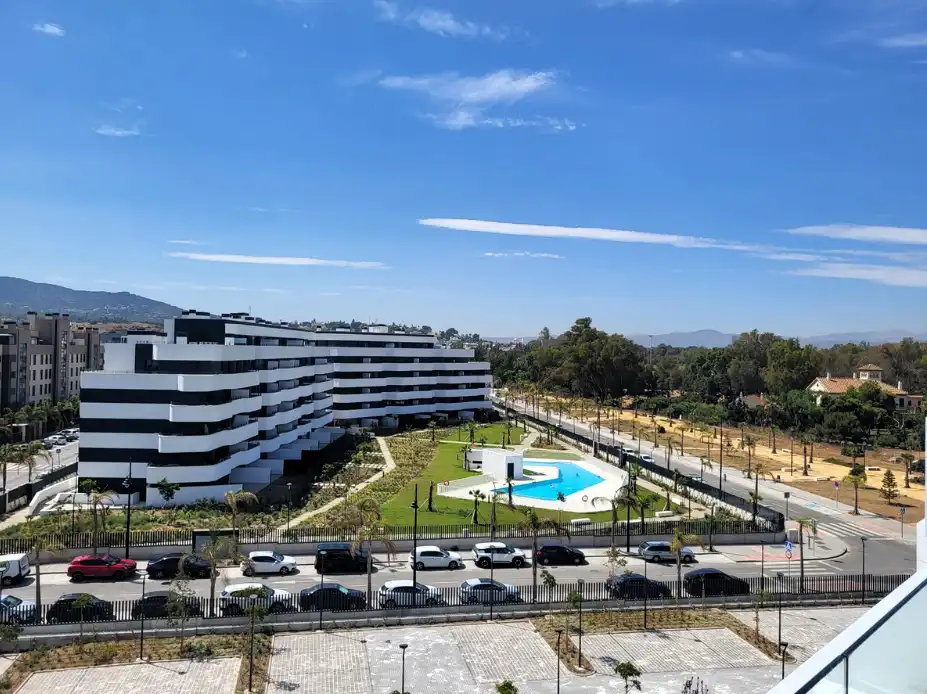 Vista exterior de Ático en venta en Torremolinos con Aire acondicionado, Terraza y Trastero