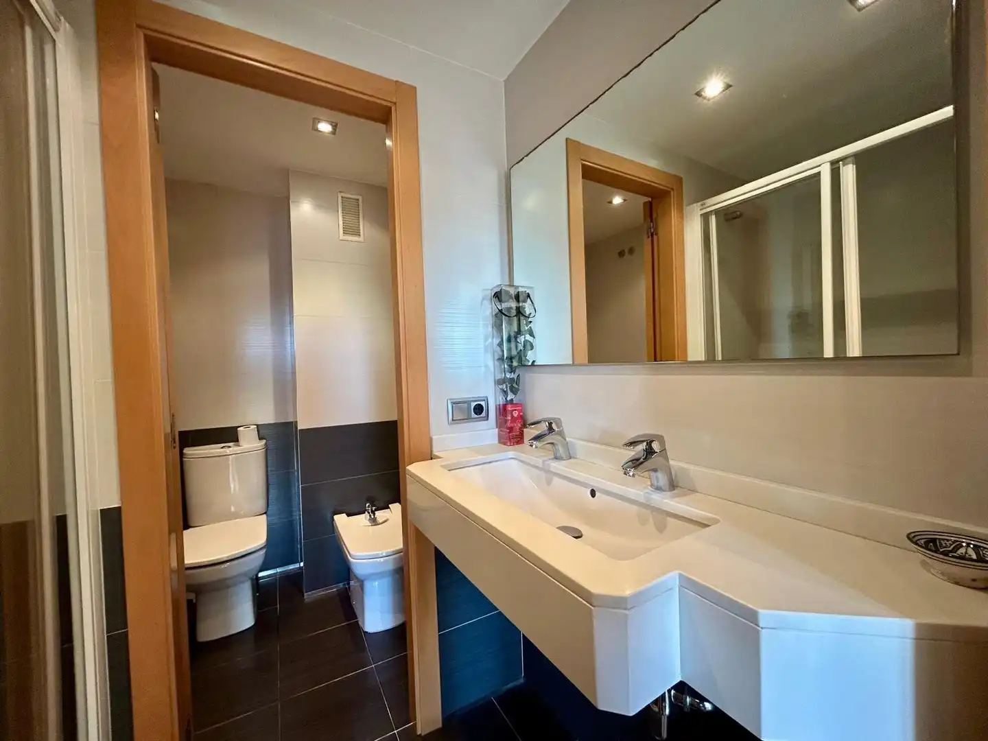 Baño de Piso en venta en Valencia con Aire acondicionado, Calefacción y Balcón