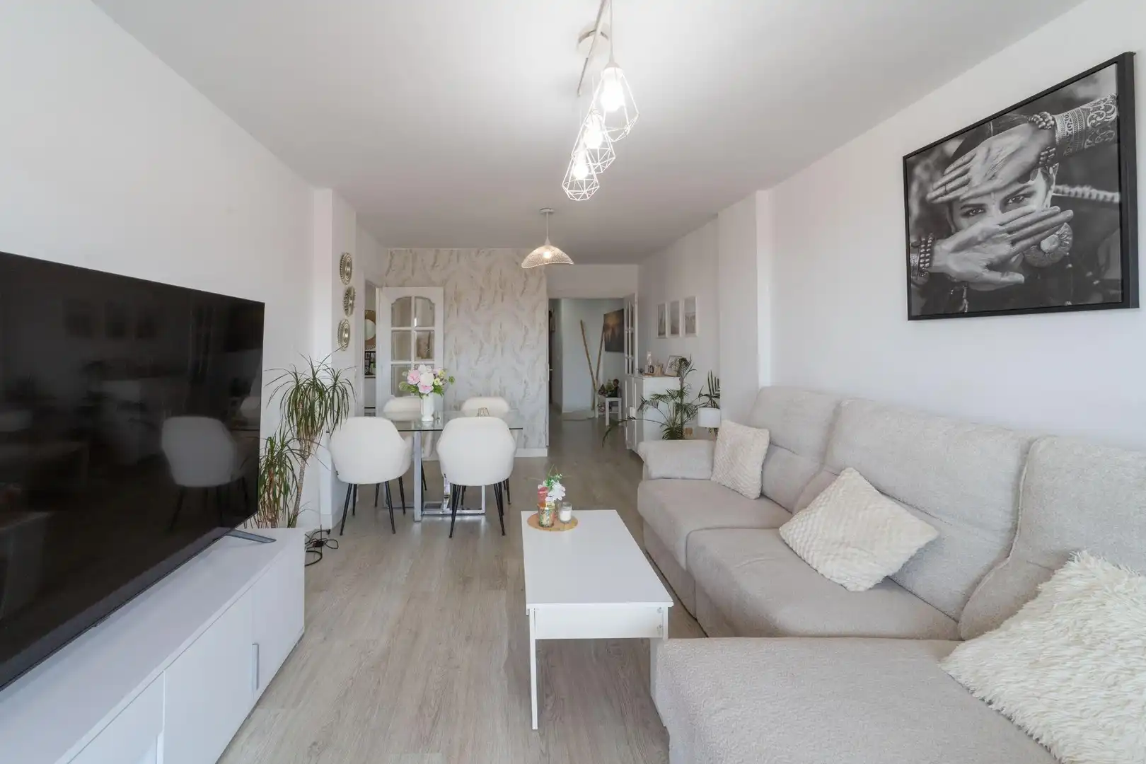 Sala de estar de Piso en venta en Rincón de la Victoria con Aire acondicionado, Calefacción y Terraza