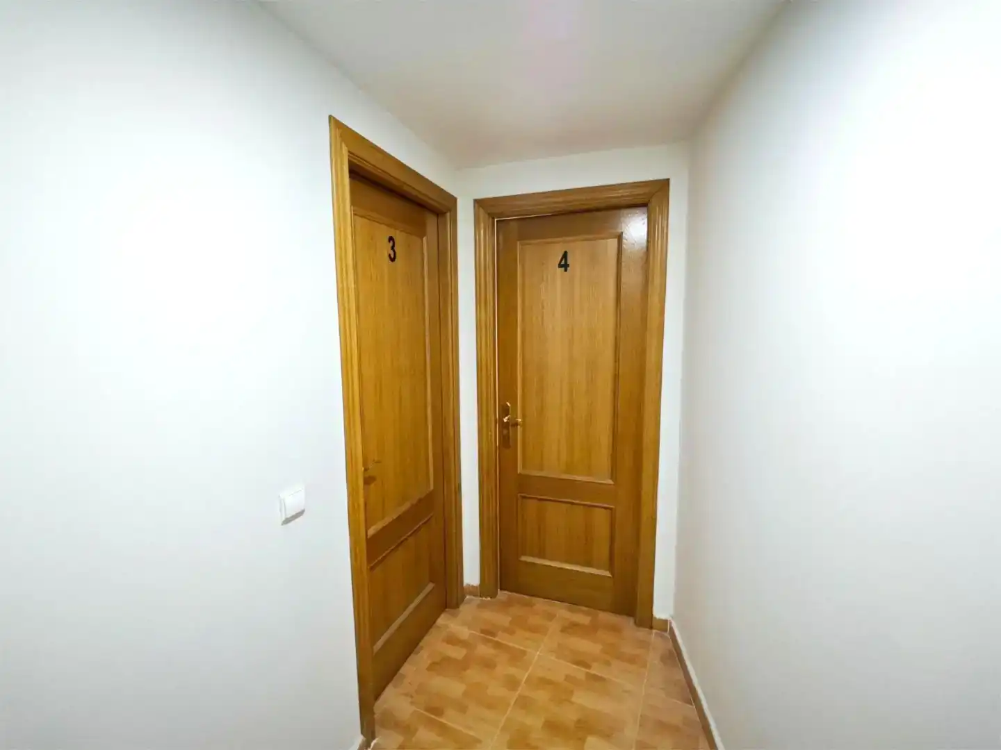 Flat for share in León Capital   with Storage room and Furnished
