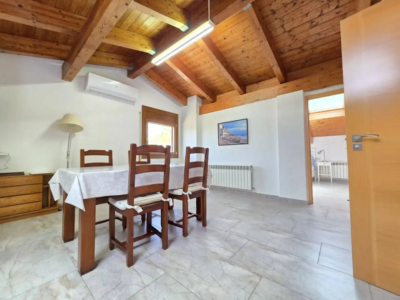 Comedor de Casa o chalet en venta en Montcada i Reixac con Aire acondicionado, Calefacción y Jardín privado