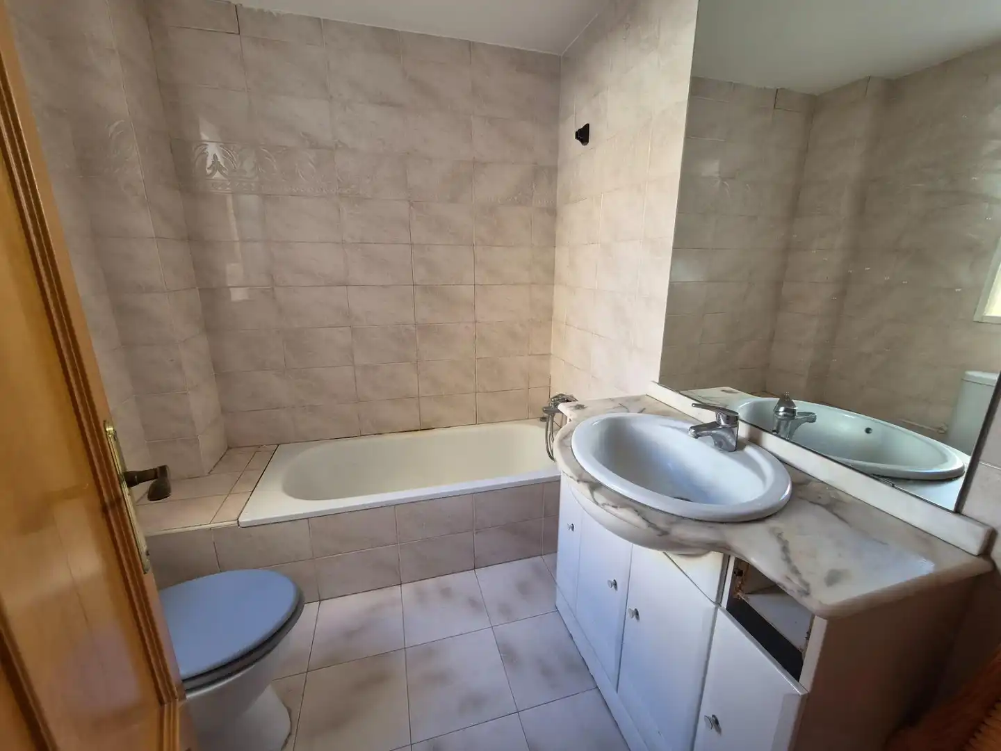 Baño de Ático en venta en Godella con Calefacción y Terraza