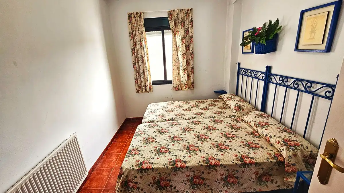 Bedroom of Detached homes for sale in Los Marines  with Heating and Terrace