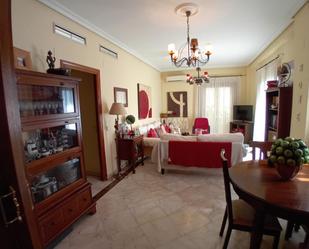 Living room of Single-family semi-detached for sale in  Sevilla Capital  with Air Conditioner