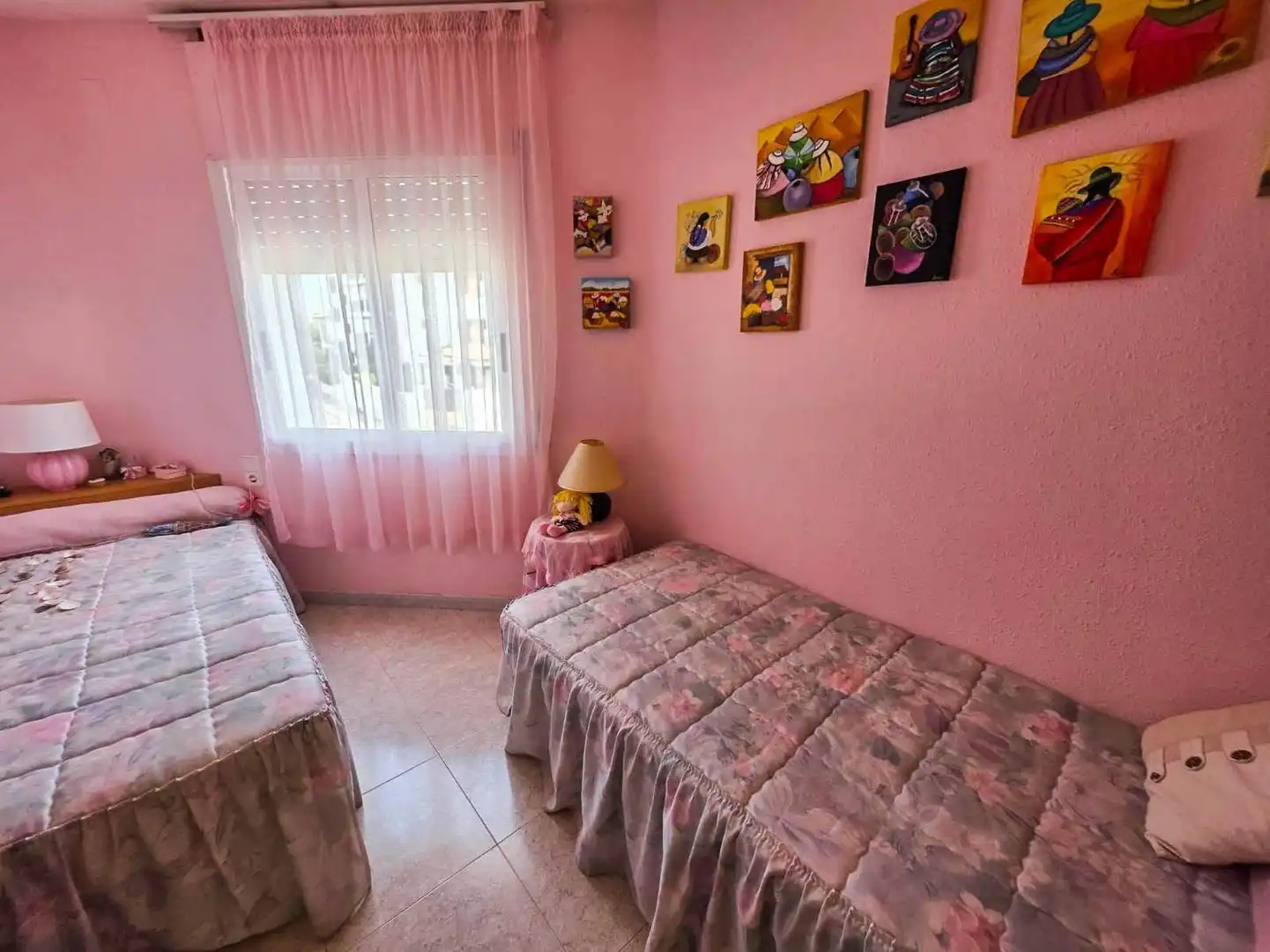 Habitación de Piso en venta en El Vendrell con Terraza