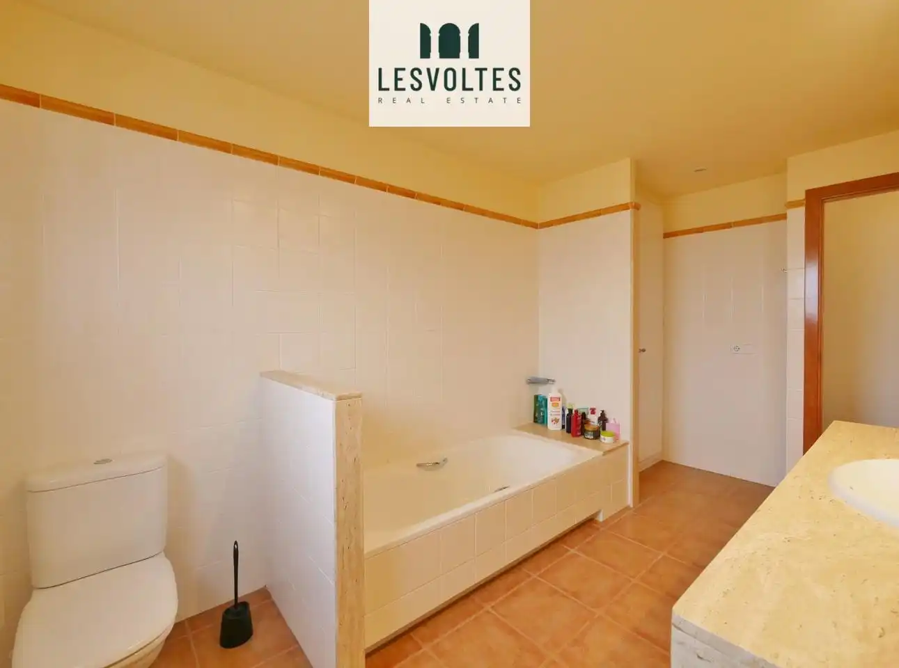 Schlafzimmer von Einfamilien-Reihenhaus zum Verkauf in Palafrugell mit Heizung, Privatgarten und Terrasse