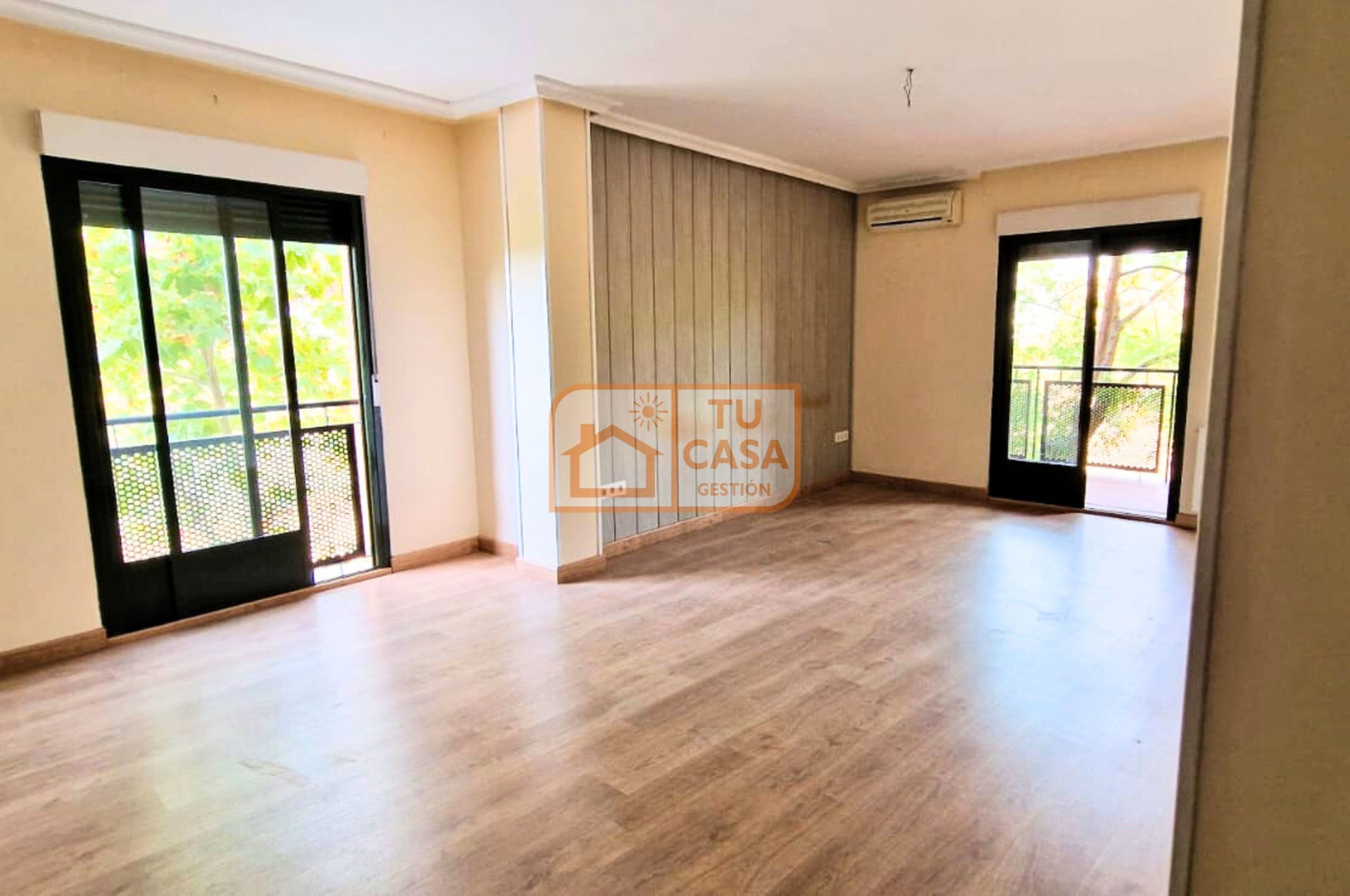 Flat for sale in Plasencia  with Air Conditioner, Heating and Parquet flooring