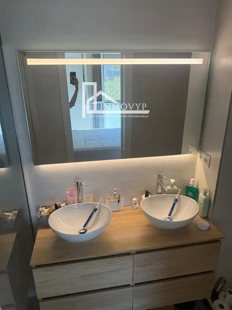 Bathroom of Attic for sale in  Palma de Mallorca  with Air Conditioner and Terrace