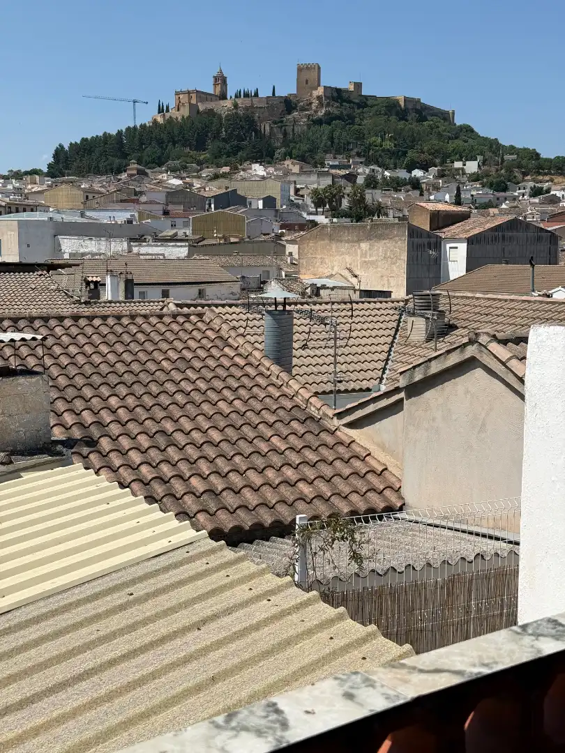 Vista exterior de Casa o xalet en venda en Alcalá la Real amb Terrassa, Traster i Moblat
