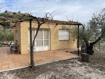 Maison rustique avec piscine à vendre à Confrides