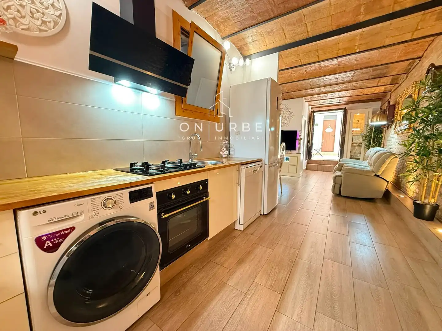 Piso en venta en Margarit, El Poble Sec - Parc de Montjuïc