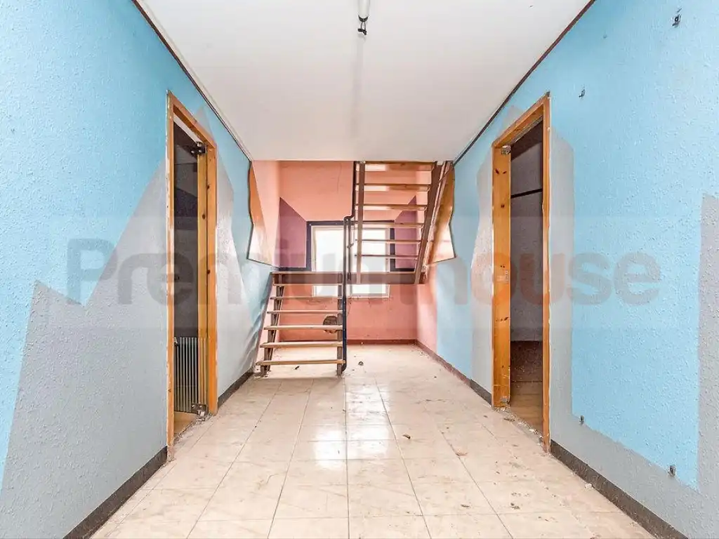 Nau industrial en venda a Calle Recinto Industrial Colonia Guell, imagen 4
