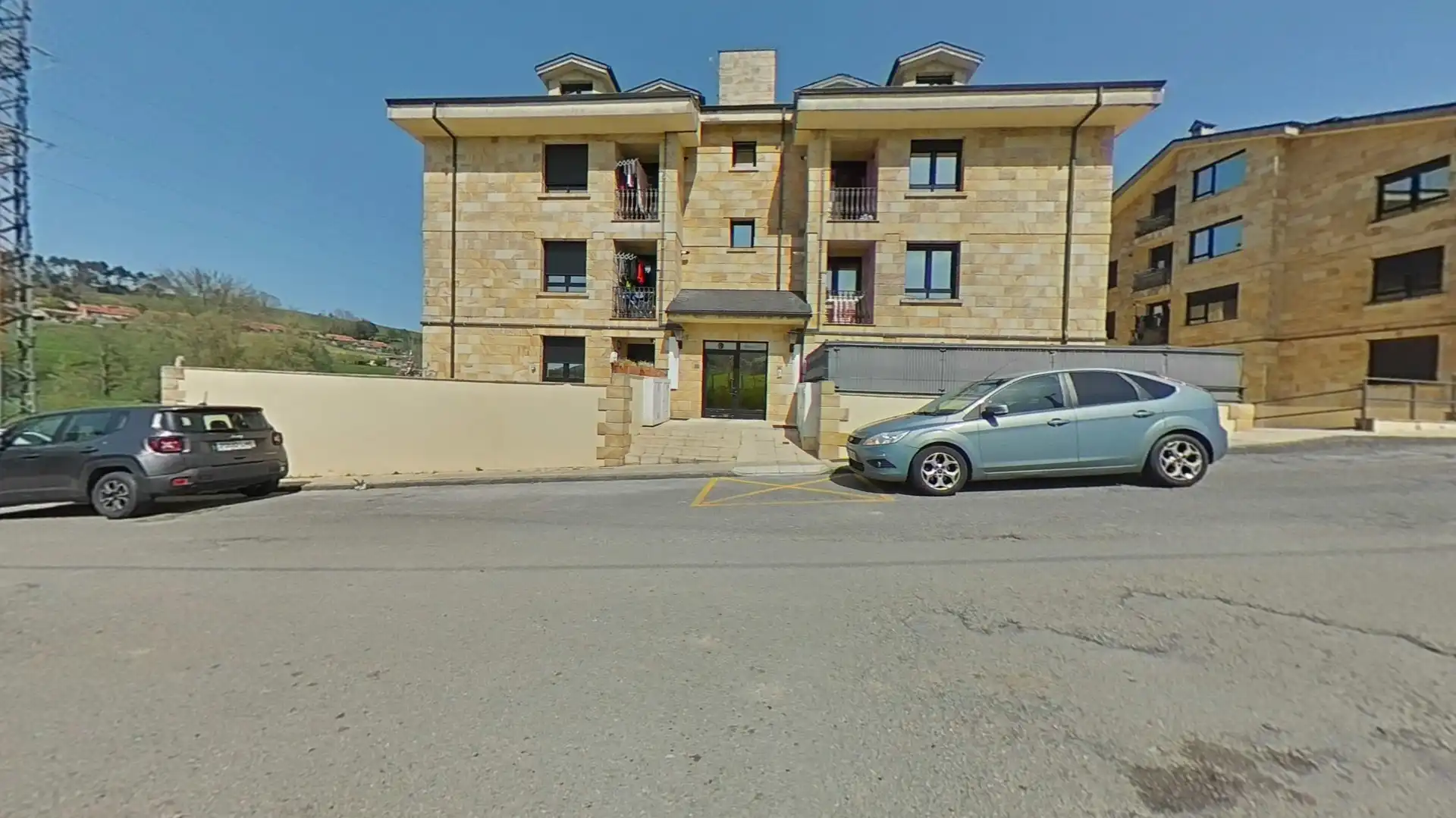 Vista exterior de Piso en venta en Hazas de Cesto con Balcón