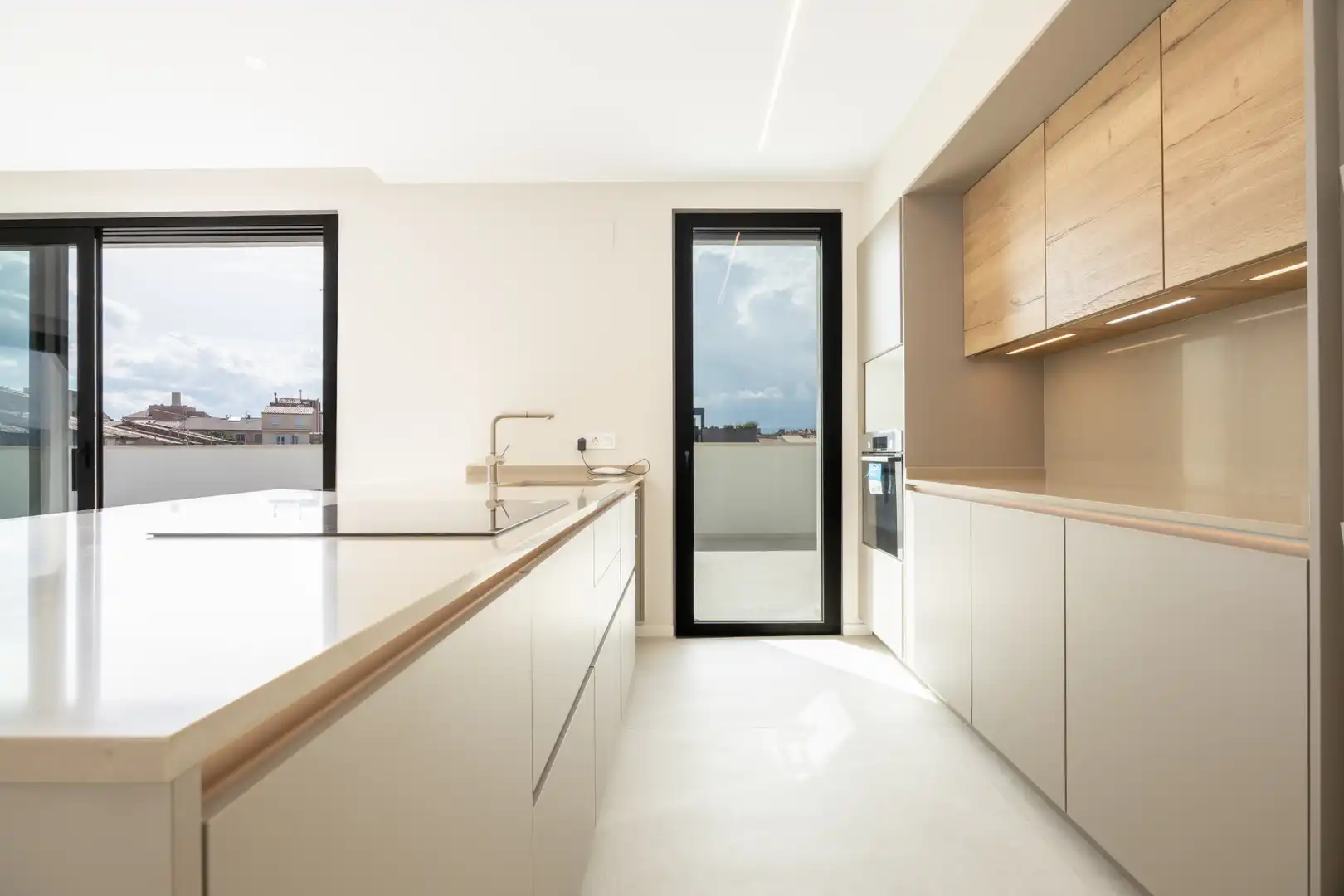 Neubau-Penthouse mit Aufzug zum Verkauf in Carrer Josep Maria Sert 2, imagen 8