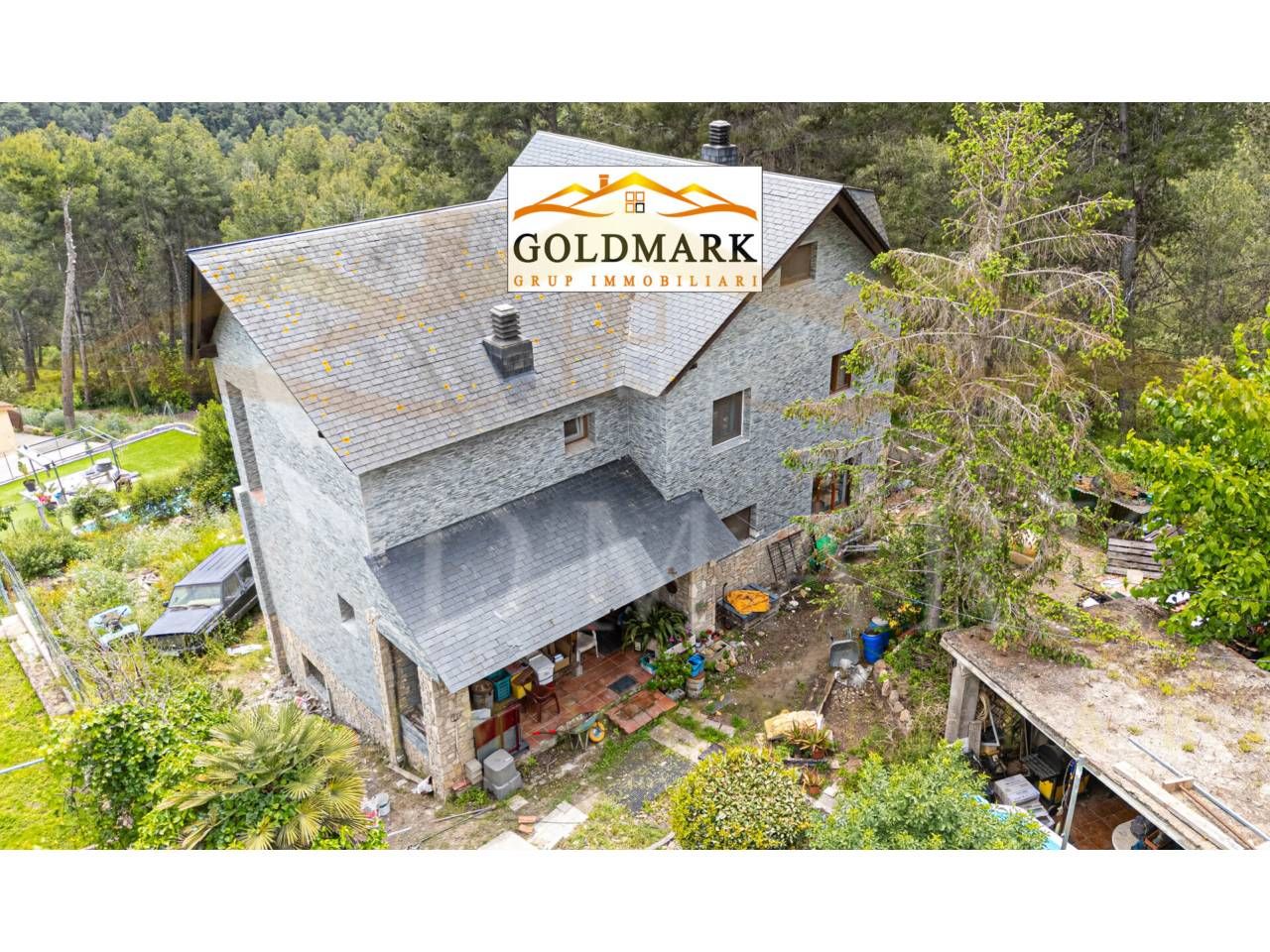 Vista exterior de Casa o chalet en venta en Corbera de Llobregat con Jardín privado, Terraza y Piscina