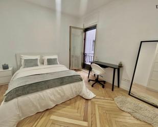 Bedroom of Apartment to share in  Madrid Capital  with Heating, Furnished and Oven