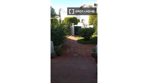 Foto 3 de Habitación en Río Real, Marbella