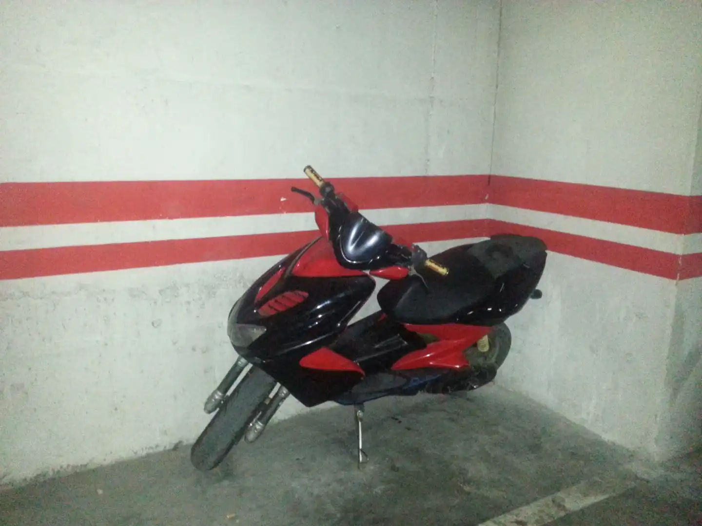 Vista exterior de Garatge de lloguer en Lucena