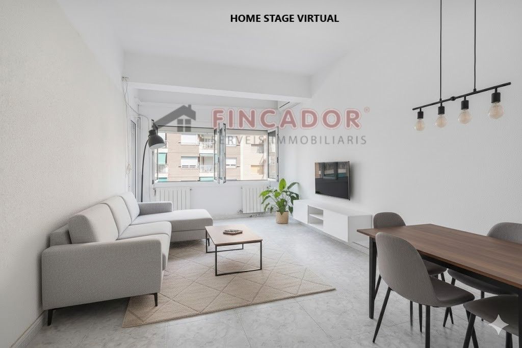 Living room of Flat for sale in  Barcelona Capital  with Heating and Balcony