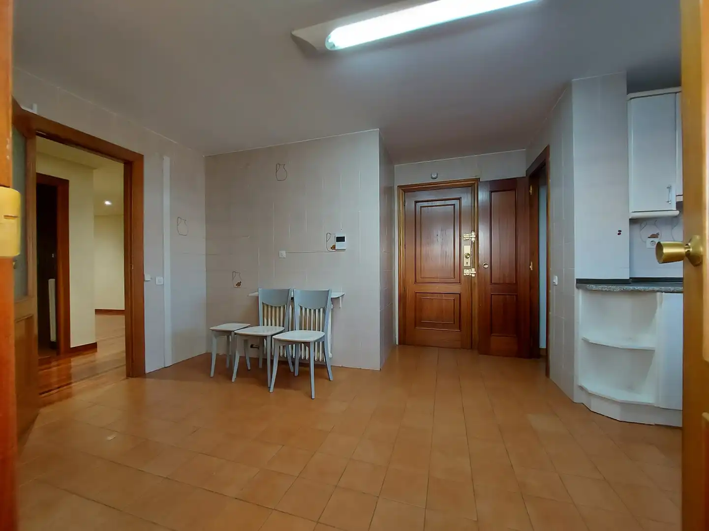Piso de alquiler en  Logroño con Calefacción, Terraza y Trastero