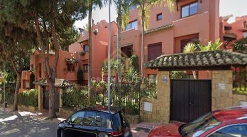 Foto 3 de Pis en venda a Romana Playa, Marbella