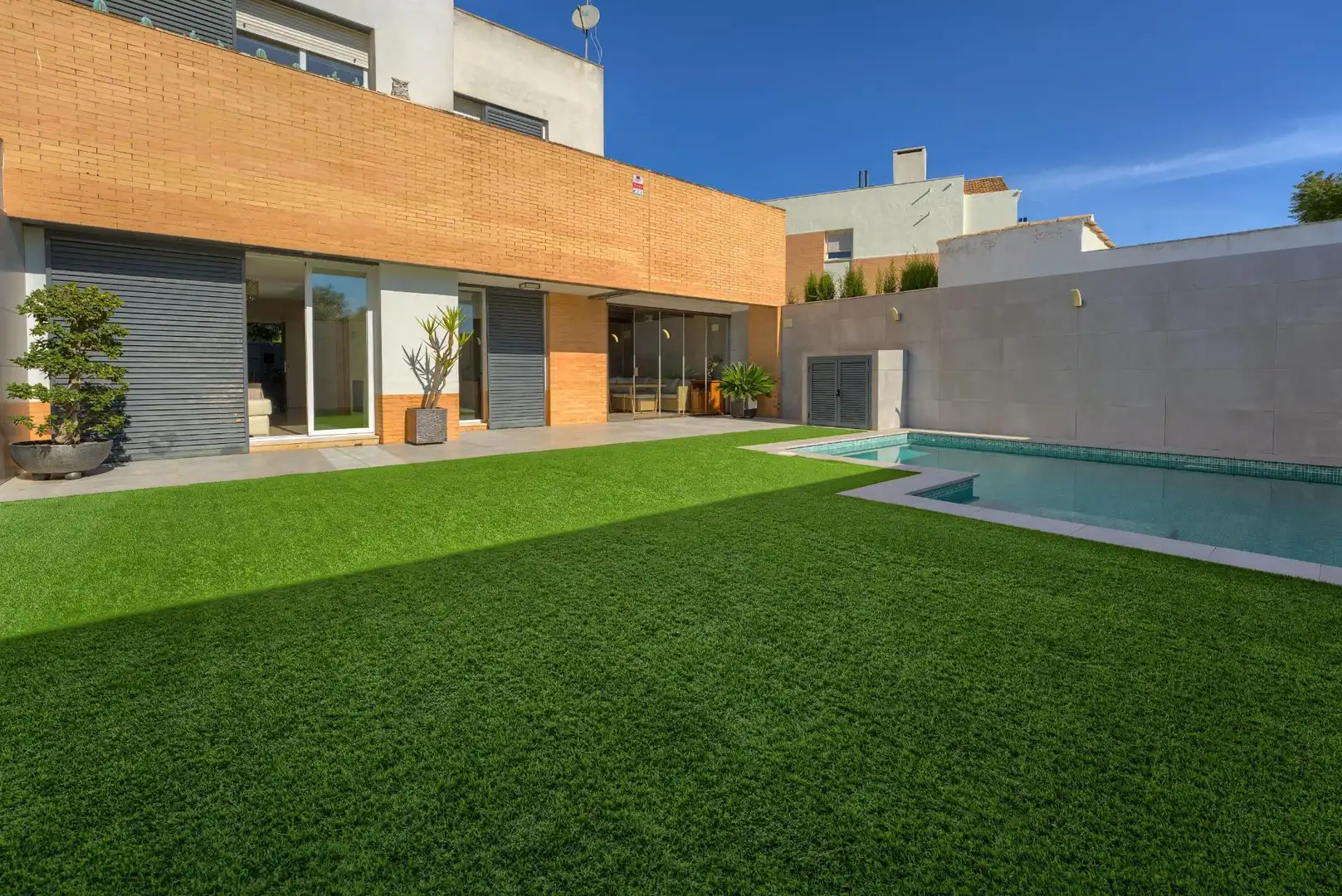 Casa aparellada amb terrassa en venda a Calle Verdejo, imagen 10