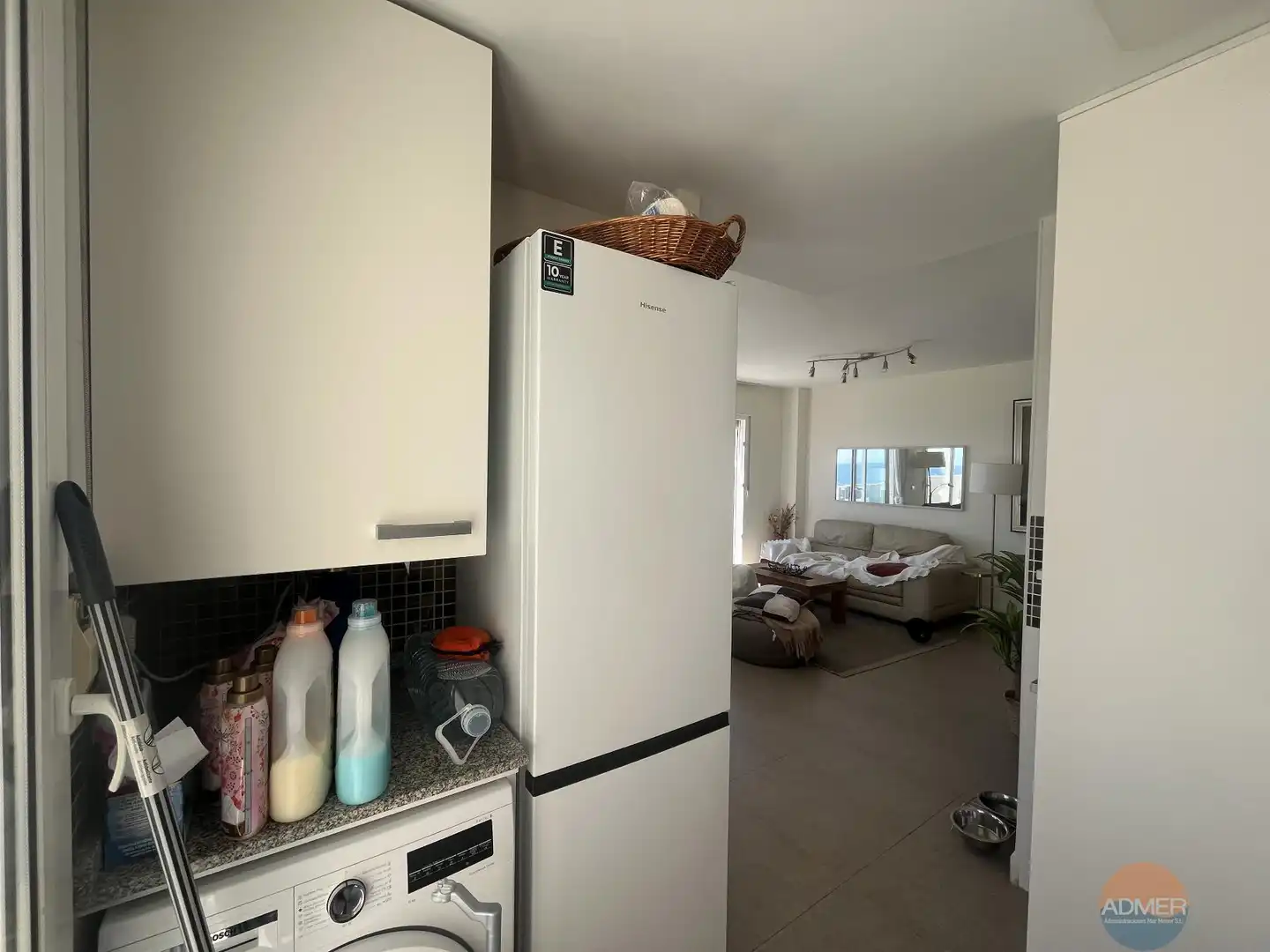 Küche von Wohnung zum Verkauf in La Manga del Mar Menor mit Klimaanlage, Heizung und Terrasse