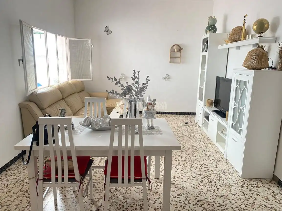 Sala de estar de Piso en venta en Pilas, Sevilla