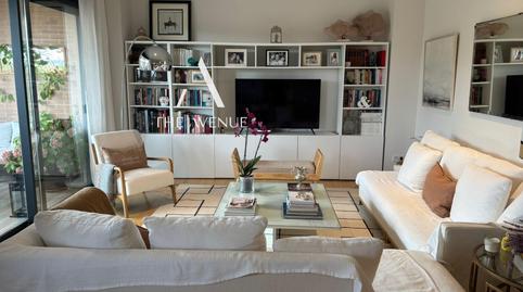 Foto 4 de Pis en venda a Calle Calle de Luis Martínez Feduchi, Encinar de los Reyes, Madrid