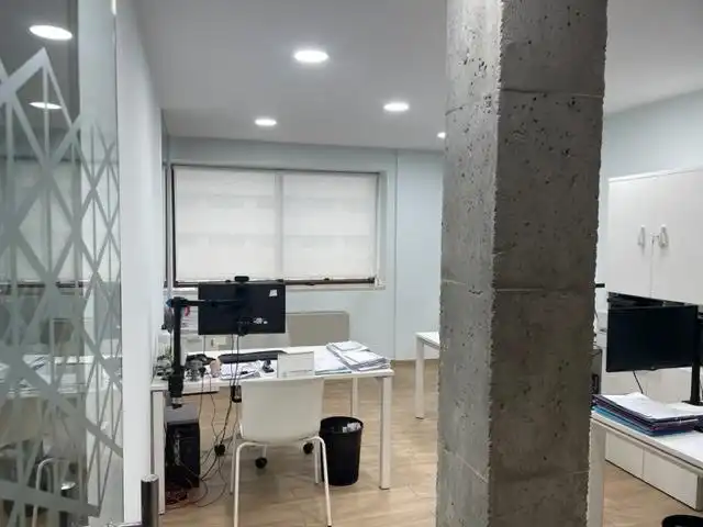 Büro zur Miete in Avenida GRAN CAPITAN, Huerta de la Reina - Trassierra