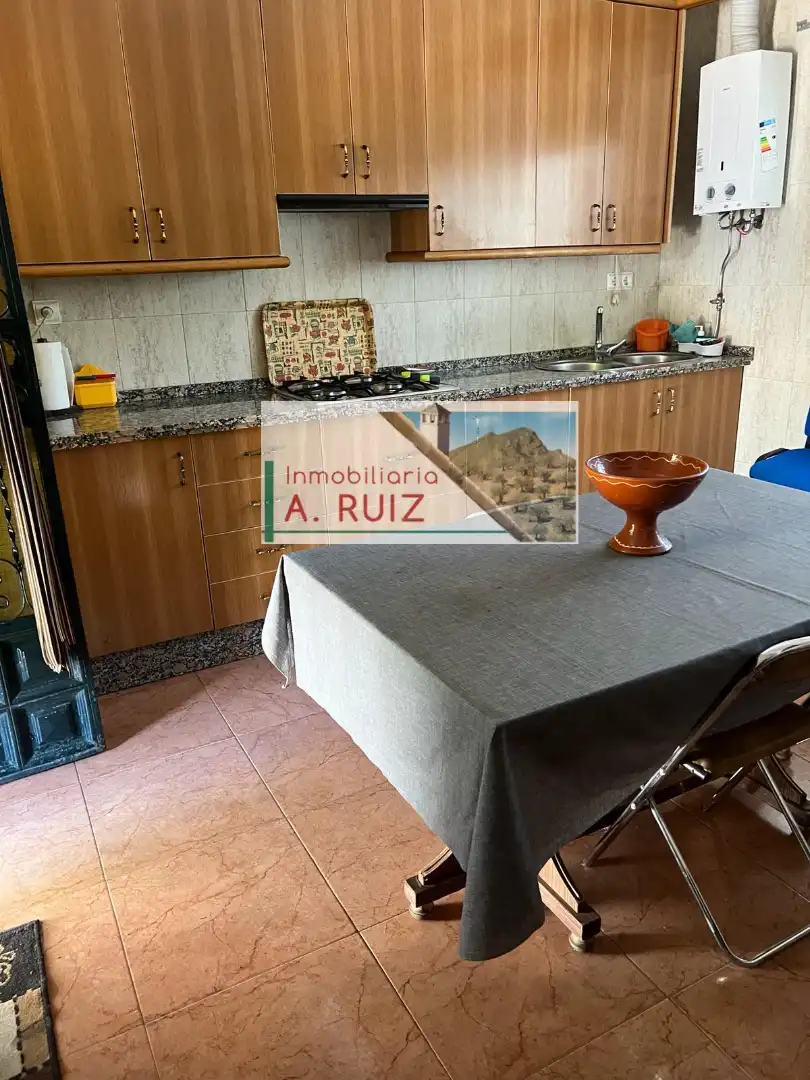 Chalet con piscina en venta en Priego de Córdoba, imagen 6