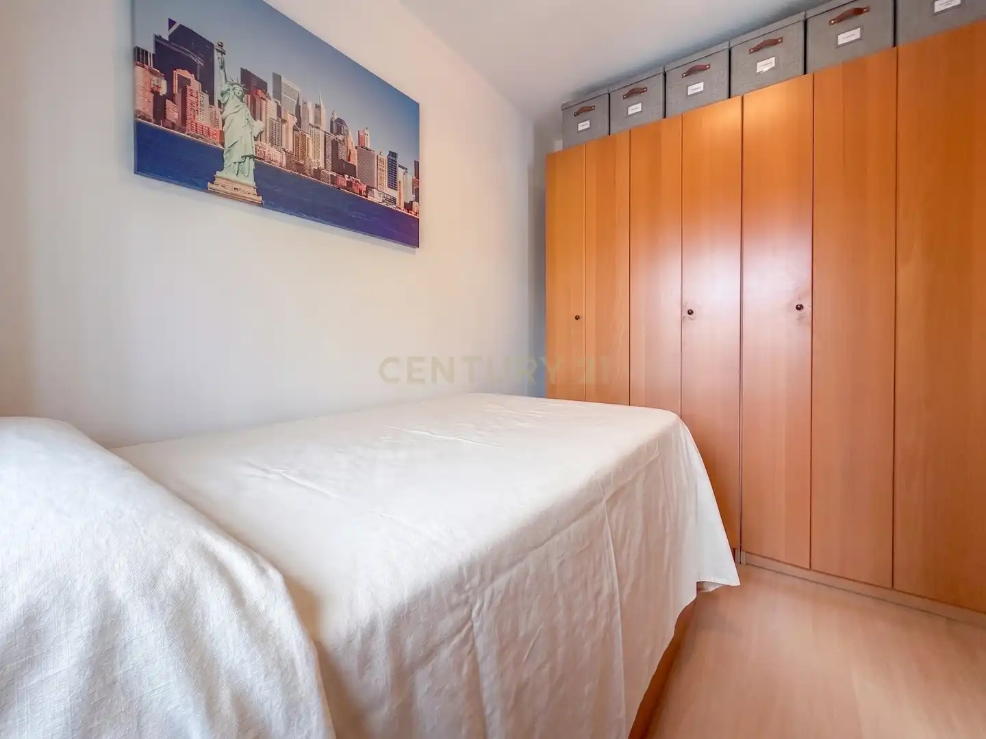 Dormitori de Casa adosada en venda en Badalona amb Aire condicionat, Jardí privat i Traster